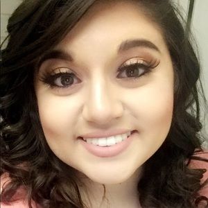 Meet your Posher, Bianca